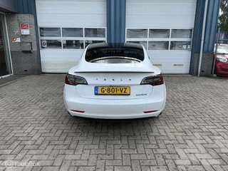 Tesla Model 3 Tesla Model 3 Performance AWD 486pk 75 kWh +530KM - afbeelding nr 4