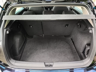 Volkswagen Golf Volkswagen Golf 1.0 TSI Golf (90 PK) 1e-Eig. & Dealer-Onderh. BOVAG-Garantie. NL-Auto - afbeelding nr 25