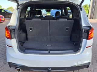 BMW 2 Serie | Leder | Trekhaak | M-pakket | Head-up | Camera | Stoelverwarming | - afbeelding nr 42
