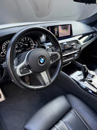 BMW 5 Serie BMW 5-serie 520i High Executive M-Sport Pano Memory - afbeelding nr 45
