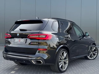 BMW X5 BMW X5 M50d M PACK M20 FULL OPTIES SKY LOUNGE PANO NAVI CARBON 360 CAME - afbeelding nr 23