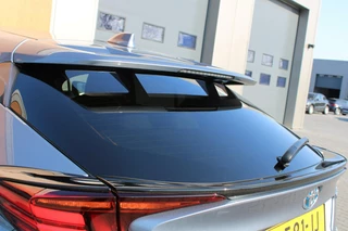 Toyota C-HR Toyota C-HR 2.0 Hybrid Style Luxury | JBL | Camera | Navi - afbeelding nr 18