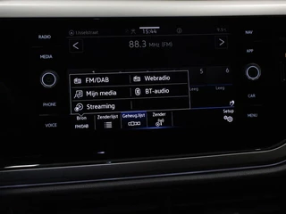 Volkswagen Polo Volkswagen Polo 1.0 TSI Move | Navigatie | App Connect / Android Auto / Apple Carplay | Climate Control | Parkeer sensoren | Lichtmetalen Velgen | Dab | Digitale Cockpit - afbeelding nr 20