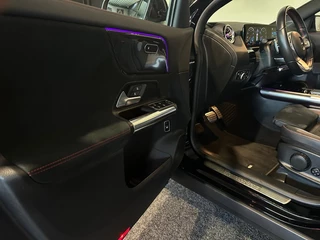Mercedes-Benz GLA Mercedes-Benz GLA 180 BNS SOL. AMG-LINE l STOELVER l CAMERA l SFEERVERL l 19INCH l - afbeelding nr 12