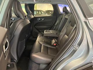 Volvo XC60 Volvo XC60 2.0 B5 Momentum Exclusive | 360-camera | Schuif/-Kanteldak | H&K - afbeelding nr 14