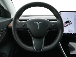 Tesla Model 3 Tesla Model 3 Long Range AWD 75 kWh [ 3-Fase ] (INCL-BTW) Aut. *PANO | AUTO-PILOT | LUXURY-LEATHER | KEYLESS | FULL-LED | MEMORY-PACK | SURROUND-VIEW | DAB | CARPLAY | DIGI-COCKPIT | LANE-ASSIST | COMFORT-SEATS | 19