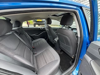 Hyundai IONIQ Hyundai IONIQ 1.6 GDi First Edition Carplay Trekhaak Keyless Clima - afbeelding nr 17