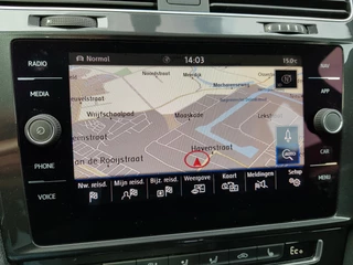 Volkswagen e-Golf Volkswagen e-Golf Automaat 136pk  | Navigatie | Climate Control | Virtuele Cockpit | Camera | Keyless | Stoelverwarming | Parkeer Sensoren | Cruise Control Adaptive | Lichtmetalen velgen 17