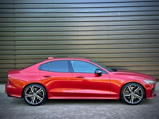 Volvo S60 Volvo S60 2.0 T5 R DESIGN PANO|HUD|HK|PILOTASS|BLINDSPOT VOL! - afbeelding nr 17