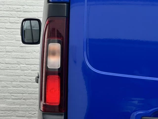 Renault Trafic Renault Trafic 2.0 dCi 150 T29 L1H1 Luxe Automaat Cruise control Climate control Parkeersensor 2 x schuifdeur - afbeelding nr 30
