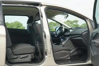 Ford Grand C-Max Ford Grand C-Max 1.0 Ecoboost 125pk Titanium 7pers - Tectonic Silver - Nav/Clima/Cruise - afbeelding nr 15