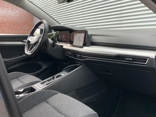 Volkswagen Golf Volkswagen Golf Variant 1.5 eTSI R-Line DSG Led Camera 2022 Carplay Dealer Onderhouden Vol Opties Eerste Eigenaar - afbeelding nr 10