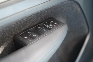 Volvo XC40 Volvo XC40 1.5 T5 Twin Engine Inscription - Panoramisch schuif/kanteldak - Stoelverwarming - Parkeercamera - Standkachel met timer - Adaptieve cruise control met BLIS - Elektrisch verstelbare stoelen - afbeelding nr 20