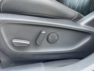 Ford Kuga Ford Kuga 2.5 HEV Vignale | glazen schuif-kanteldak | Winterpakket | Hybrid - afbeelding nr 15