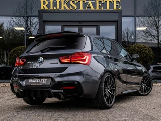 BMW 1 Serie BMW 1-serie M140i xDrive High Executive|H&K|REMUS|19'' - afbeelding nr 5