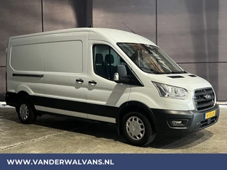 Ford Transit Ford Transit 2.0 TDCI 131pk L3H2 Euro6 Airco | Camera | Navigatie | Apple Carplay | Android Auto Cruisecontrol, Parkeersensoren, Elektrisch verstelbare bestuurdersstoel, Verwarmde voorruit, Stoelverwarming, Bijrijdersbank - afbeelding nr 12