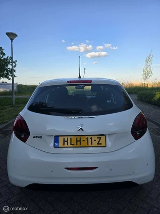 Peugeot 208 Peugeot 208 1.2 PureTech Allure Nieuwe APK - afbeelding nr 6