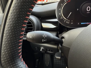 MINI Cooper S MINI Cooper S Mini 2.0 // Serious Business pack // Nieuwstaat // 5 deurs / - afbeelding nr 15