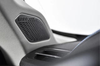 Lynk & Co 01 | 360 Camera | 7.4 kWh Boordlader | S/K-panodak | Adapt. Cruise | Memory | Elek. klep | LM 20