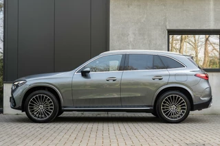 Mercedes-Benz GLC Mercedes GLC-klasse 300e 4MATIC AMG 360c Burmester Pano HuD - afbeelding nr 10
