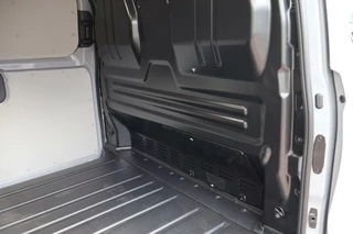 Ford Transit Custom Ford Transit Custom 320 2.0 TDCI L2H1 Limited AUTOMAAT BPM VRIJ 2X SCHUIFDEUREN TREKHAAK 170PK DIRECT LEVERBAAR - afbeelding nr 13