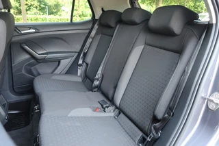 Volkswagen T-Cross Volkswagen T-Cross 1.0 TSI 110PK, Apple Carplay/ Android Auto, LED Verlichting, Clima, etc. - afbeelding nr 17