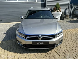 Volkswagen Passat Volkswagen Passat Variant 1.4 TSI GTE Highline, Trekhaak, digitaal instrument, half leder, Apk 11-2025 - afbeelding nr 10