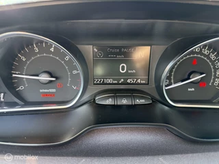 Peugeot 2008 Peugeot 2008 1.2 PureTech Blue Lease Executive - afbeelding nr 6