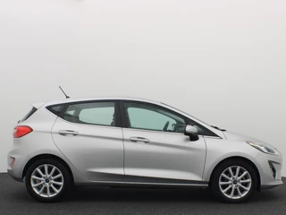 Ford Fiesta NAVI / CLIMA / CARPLAY / PDC / BLUETOOTH / CRUISE - afbeelding nr 17