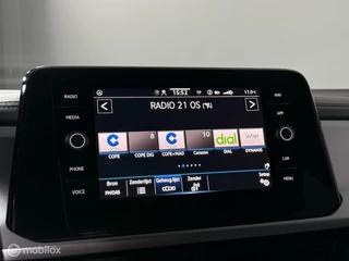 Volkswagen T-Roc Volkswagen T-Roc 1.5 TSI Style | CARPLAY | CRUISE | PDC - afbeelding nr 45