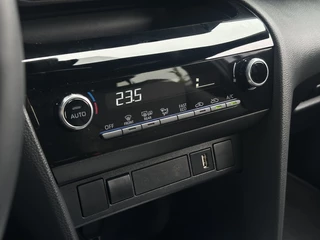 Toyota Yaris Cross Toyota Yaris Cross 1.5 Hybrid Dynamic / Navigatie - afbeelding nr 22