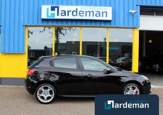 Alfa Romeo Giulietta Alfa Romeo Giulietta 1.4 Turbo MultiAir TCT Navi Leder - afbeelding nr 5