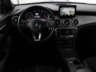 Mercedes-Benz CLA Mercedes-Benz CLA-klasse Shooting Brake 180 Business Solution | Stoelverwarming | Camera |  Bleutooth | Navigatie | LMV 18 inch | Sportstoelen | Half leder - afbeelding nr 3