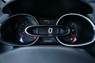 Renault Clio Renault Clio 0.9 TCe Limited*KEYLESS*NAVI*CLIMA*CAMERA*PDC* - afbeelding nr 52