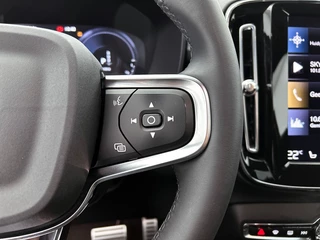 Volvo XC40 Volvo XC40 1.5 T5 PHEV R-Design | panoramadak | trekhaak - afbeelding nr 17