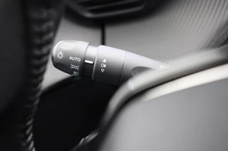 Peugeot 208 Peugeot 208 1.2 PureTech Active - Carplay, Navi, Cruise - afbeelding nr 12