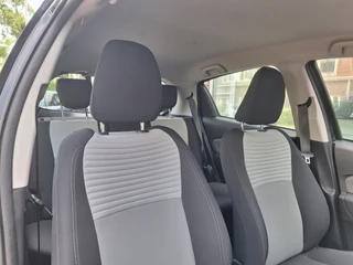 Toyota Yaris Toyota Yaris 1.0 VVT-i Connect /Navi/Camera/Apple/Android/1e Eig/Garantie - afbeelding nr 24