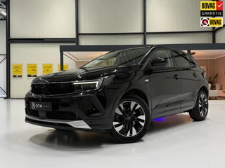 Opel Grandland Ultimate 1.2 Turbo AUT 130pk | Perla Nera Zwart | 360° Camera | Trekhaak | Elektr. Achterklep