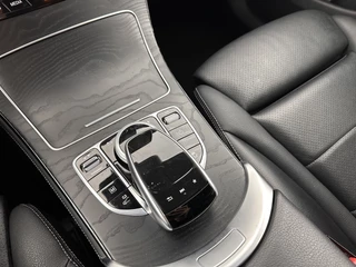 Mercedes-Benz GLC Aut. *ARTICO-FULL-LEATHER | BURMESTER-AUDIO | HEAD-UP | FULL-LED | CAMERA  | HEATED-SEATS | SHIFT-PADDLES | SPORT-SEATS | NAVI-FULLMAP | TOWBAR | 19
