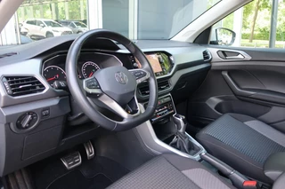 Volkswagen T-Cross Volkswagen T-Cross 1.0 TSI 110PK ACTIVE, Navi, Clima, Apple Carplay/ Android Auto, etc. - afbeelding nr 17