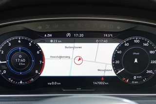 Volkswagen Golf Volkswagen Golf 7.5 R-line PANORAMA TREKHAAK VIRTUAL PDC - afbeelding nr 4