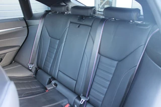 BMW i4 BMW i4 eDrive40 High Executive 84 kWh - afbeelding nr 36