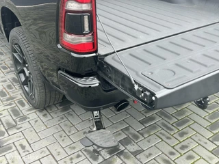 Dodge Ram 1500 Dodge Ram 1500 5.7 V8 4x4  E-Torque Sport Night Edition - afbeelding nr 6
