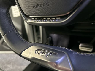 Peugeot e-208 Peugeot e-208 EV GT Pack 50 kWh | Zwart dak | 100 % dealeronderhouden | Soh (batterijcheck) 91,06 % - afbeelding nr 26