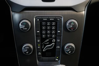 Volvo V40 Volvo V40 1.6 T2 R-Design | Trekhaak | Climate control | Cruise control | - afbeelding nr 23