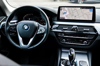 BMW 5 Serie BMW 5-serie Touring 520i Executive /LED/PANODAK/STOELVERW./CAMERA/CARPLAY/SFEERVERL./LEDER! - afbeelding nr 11