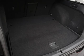 Volkswagen Golf Volkswagen Golf 1.0 TSI Comfortline | Trekhaak | Carplay |  Adaptive cruise | Navigatie | Climate control | PDC | Bluetooth - afbeelding nr 10