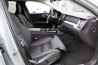Volvo V60 Volvo V60 T6 Plug-in hybrid AWD Plus Dark | HK Audio | 19
