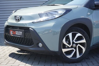 Toyota Aygo Toyota Aygo X 72PK Pulse AUTOMAAT CARPLAY | STOELVERW. | CAMERA | ADAPTIVE! - afbeelding nr 37