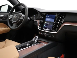 Volvo S60 Volvo S60 B4 AUT(7) PLUS DARK 360GR CAM HARMAN/KARDON STOELVENTILATIE SCHU - afbeelding nr 6